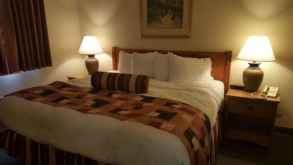 Baymont By Wyndham Wichita East Otel Dış mekan fotoğraf